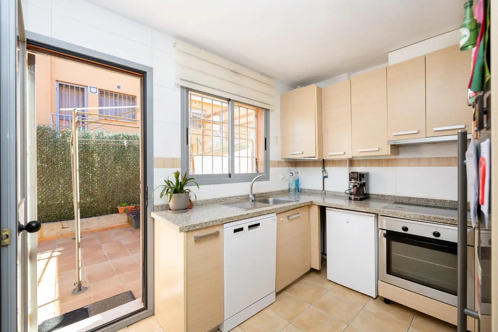 Houses for sale in Calle Miguel Valle Tendero, Jun