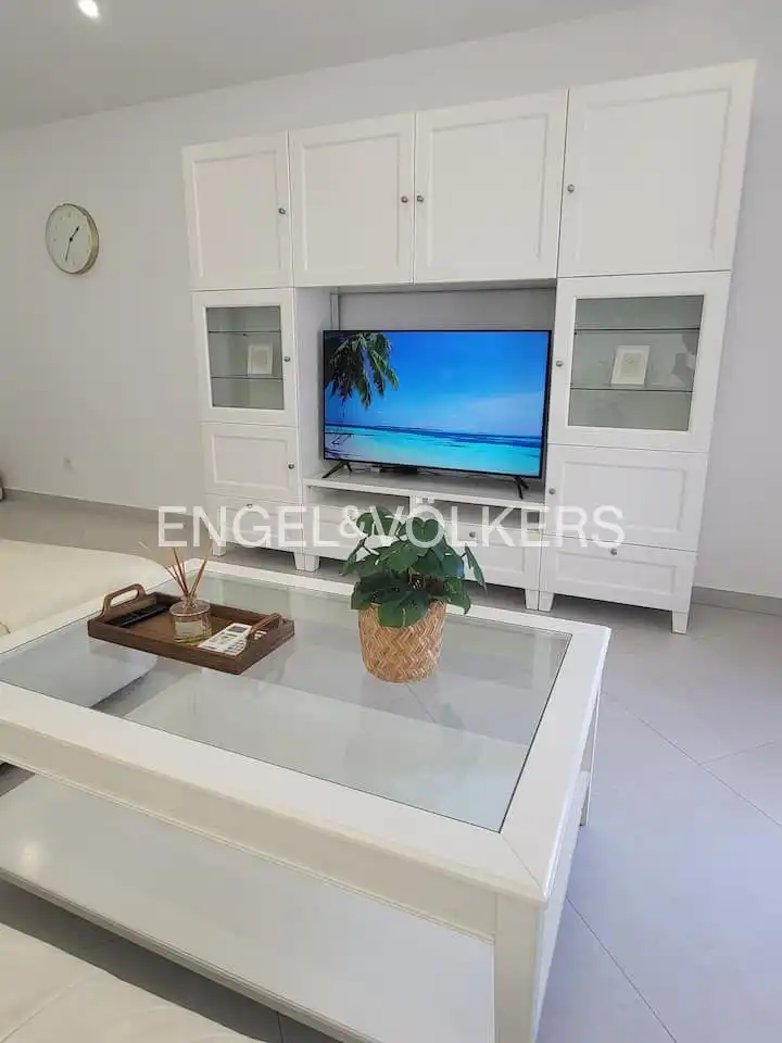 Sala de estar de Piso de alquiler en Torrevieja con Aire acondicionado, Calefacción y Balcón