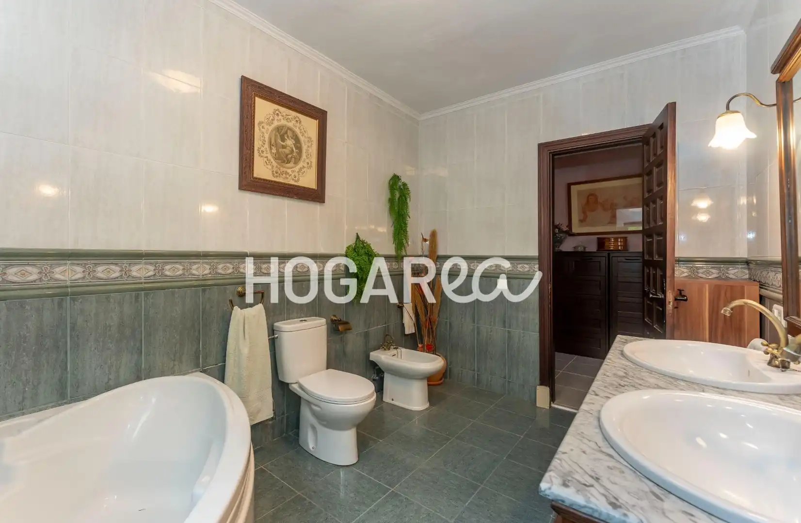 Baño de Finca rústica en venta en Alcaucín con Jardín privado, Terraza y Piscina