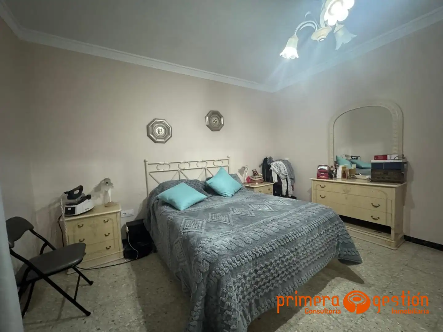 Habitación de Casa o chalet en venta en Carmona