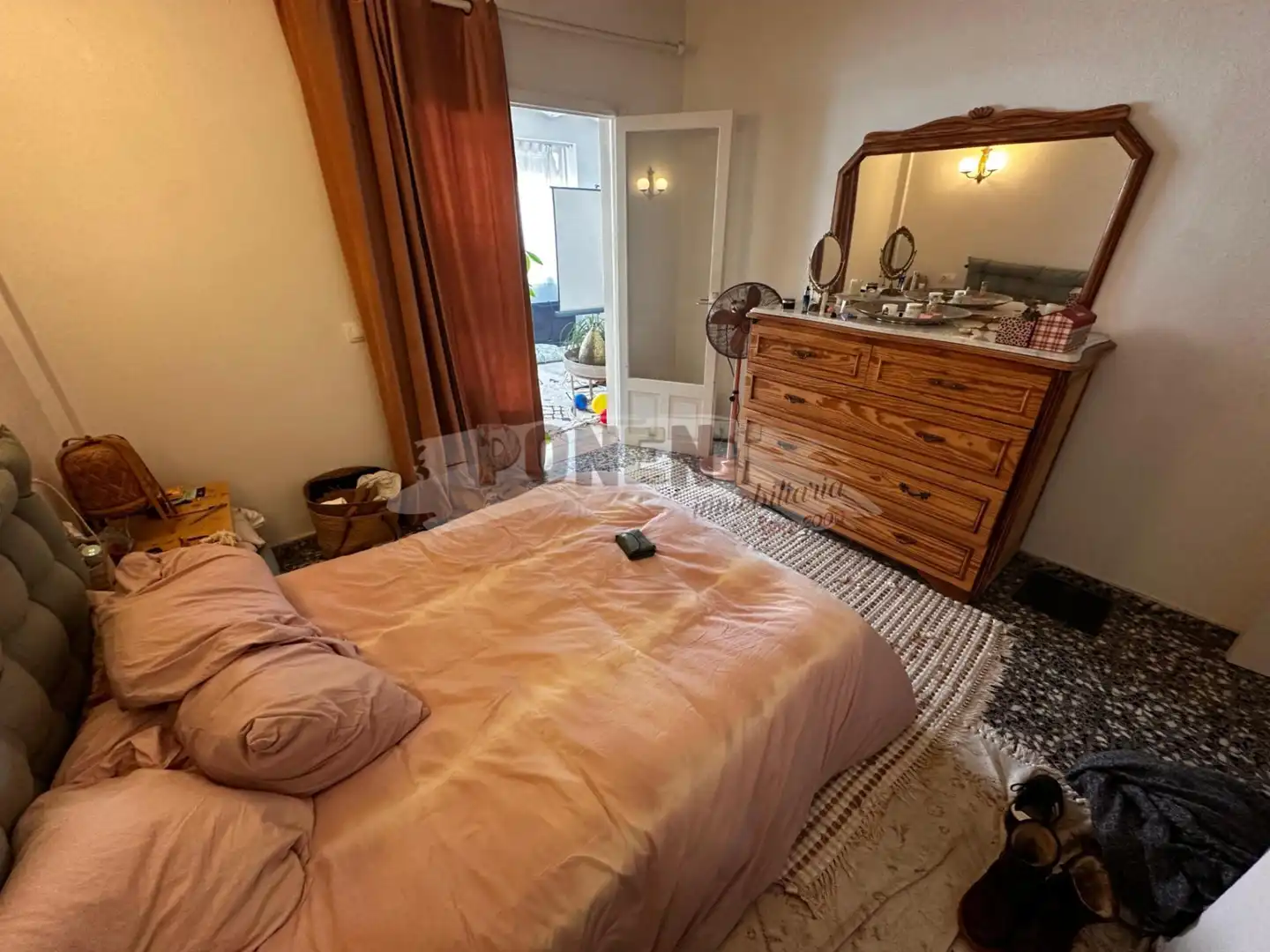 Habitación de Piso en venta en Santa Eulària des Riu con Balcón