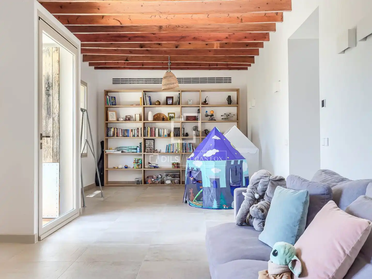 Living room of Houses for sale in Calvià  with Air Conditioner, Heating and Private garden