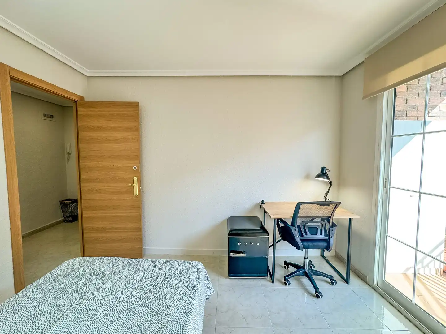 Habitación en Reina Victoria - Miguel Hernández