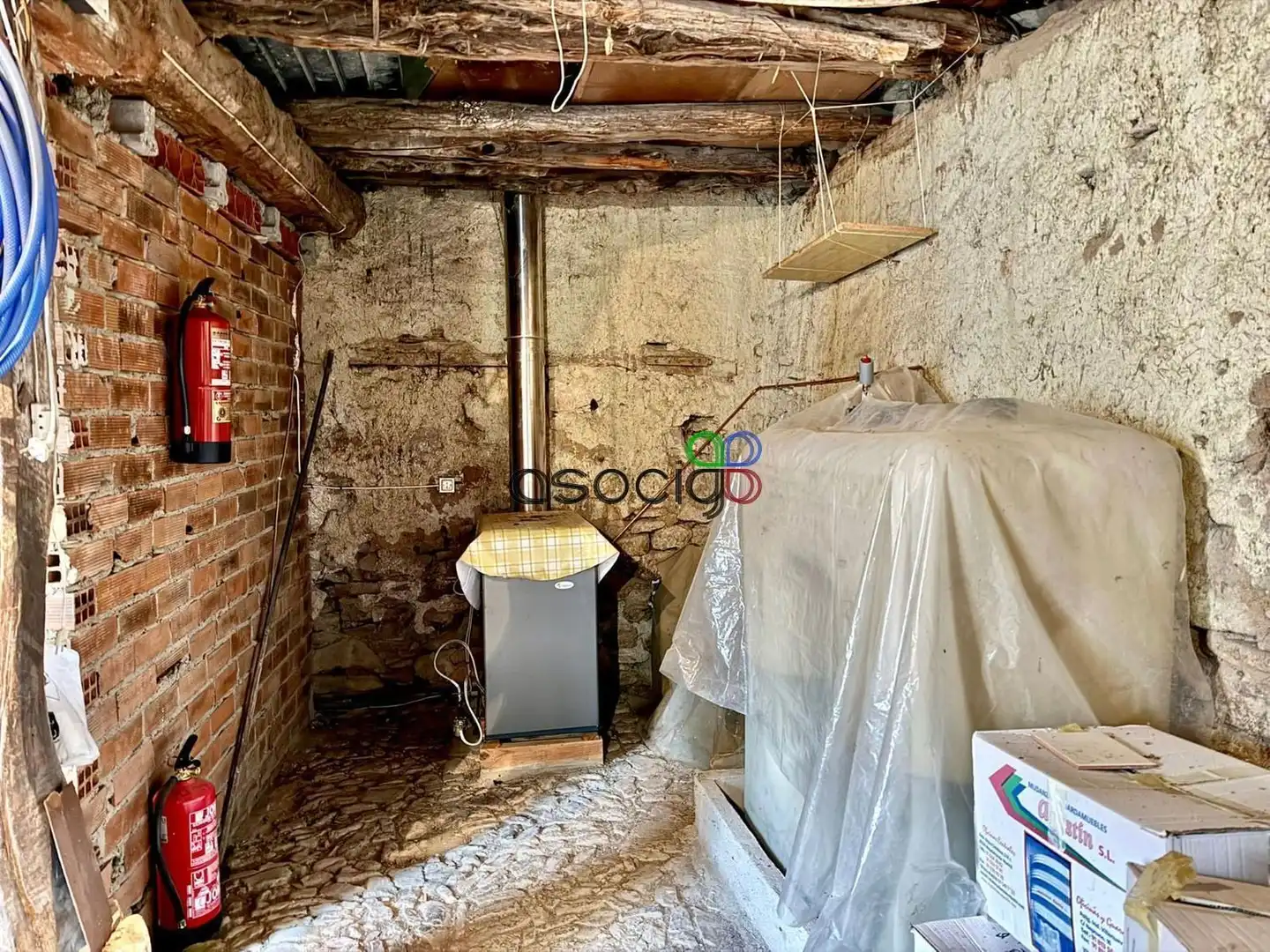 Casa o chalet en venta en Tamajón con Calefacción, Terraza y Trastero