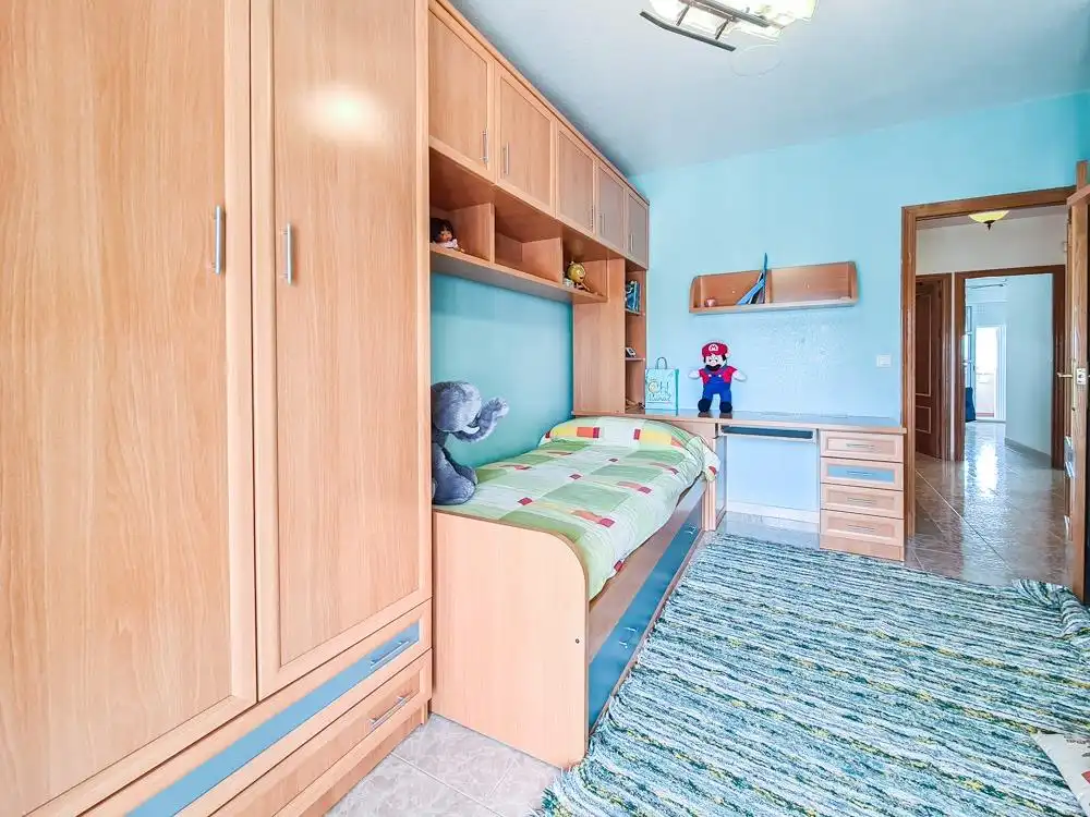 Schlafzimmer von Einfamilien-Reihenhaus zum Verkauf in Huércal-Overa mit Klimaanlage, Heizung und Terrasse