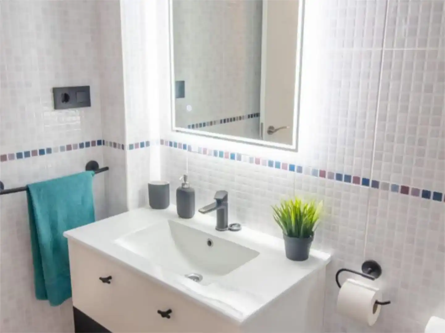 Badezimmer von Wohnung zur Miete in Málaga Capital mit Klimaanlage