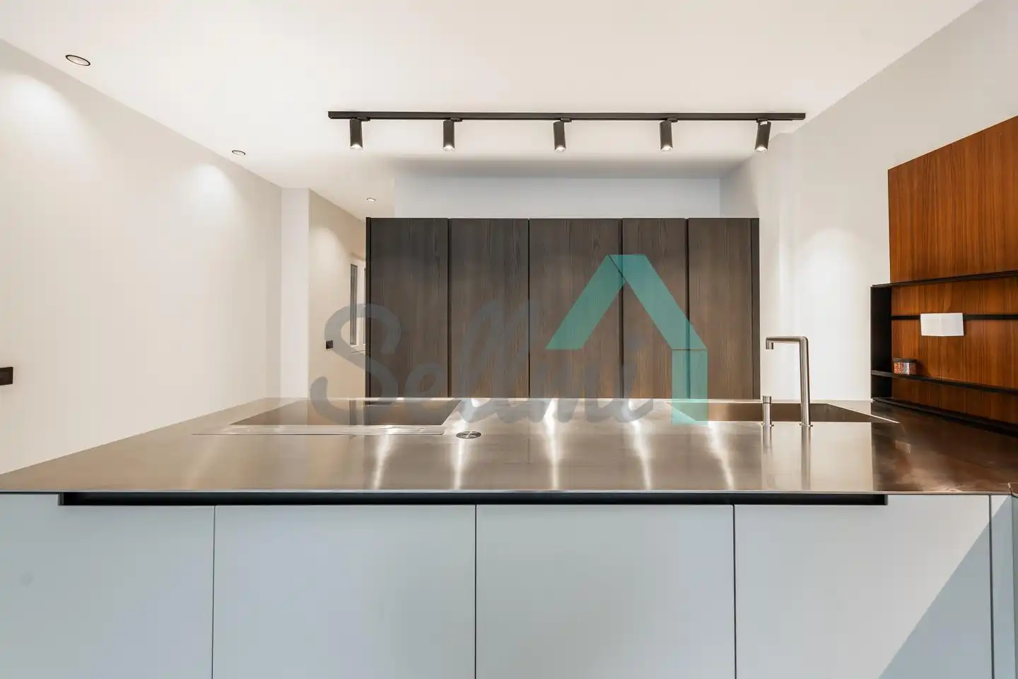 Cocina de Piso en venta en Oviedo  con Calefacción, Trastero y Balcón