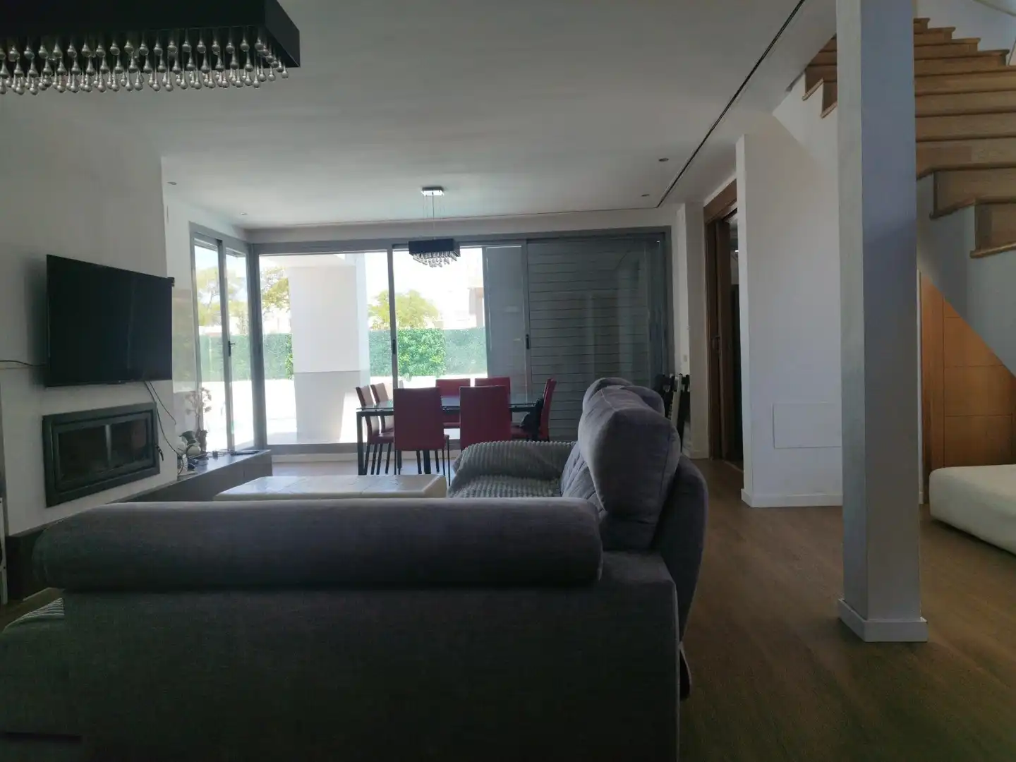 Sala de estar de Casa o chalet de alquiler en Puerto Real con Aire acondicionado, Jardín privado y Piscina