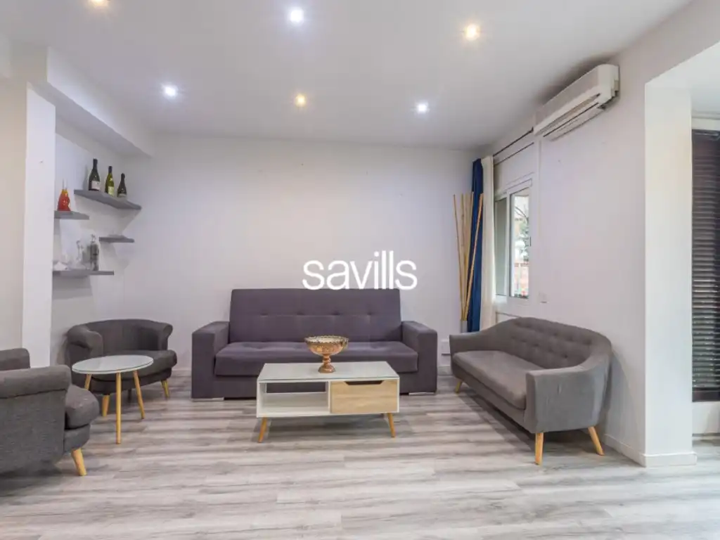 Sala de estar de Apartamento en venta en Barcelona con Aire acondicionado, Amueblado y Balcón