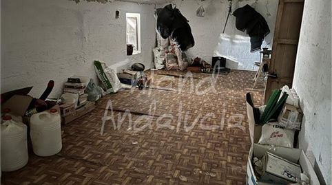 Foto 2 de Casa adosada en venta en Alcaudete, Jaén
