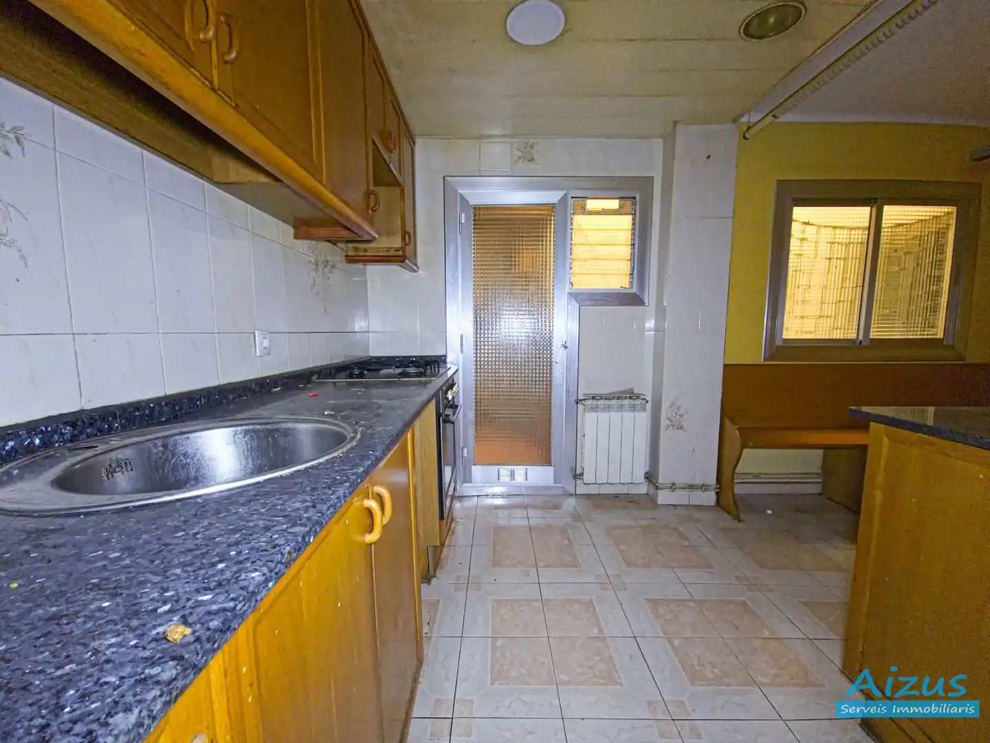 Kitchen of Flat for sale in Ripollet  with Balcony