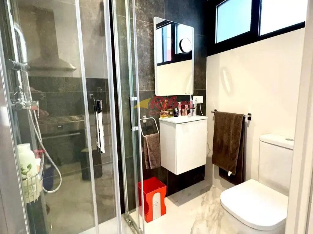 Bathroom of Detached homes for sale in Cullera