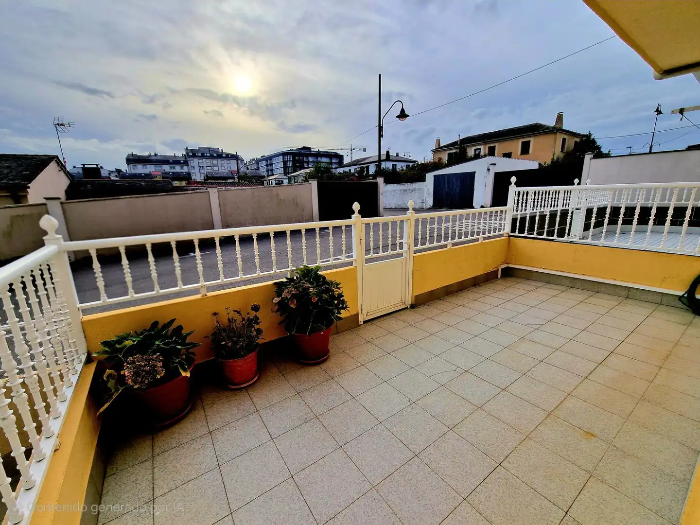 Terrassa de Casa adosada en venda en Ribadeo amb Calefacció, Jardí privat i Terrassa