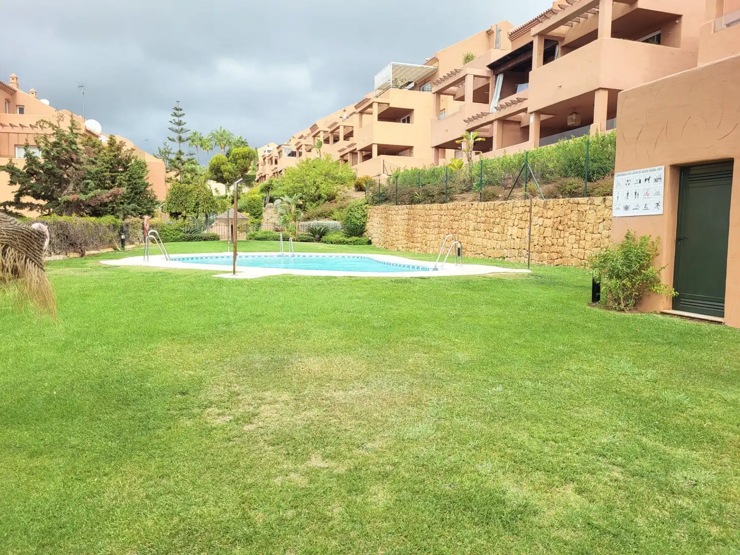 Apartment with pool to rent in Elviria - Cabopino, imagen 41