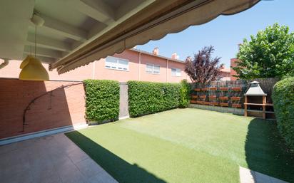 Garden of Single-family semi-detached for sale in Club de Campo  with Heating, Private garden and Parquet flooring