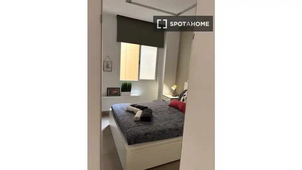 Schlafzimmer von Wohnungen zur untervermieten in Las Palmas de Gran Canaria mit Klimaanlage, Terrasse und Möbliert