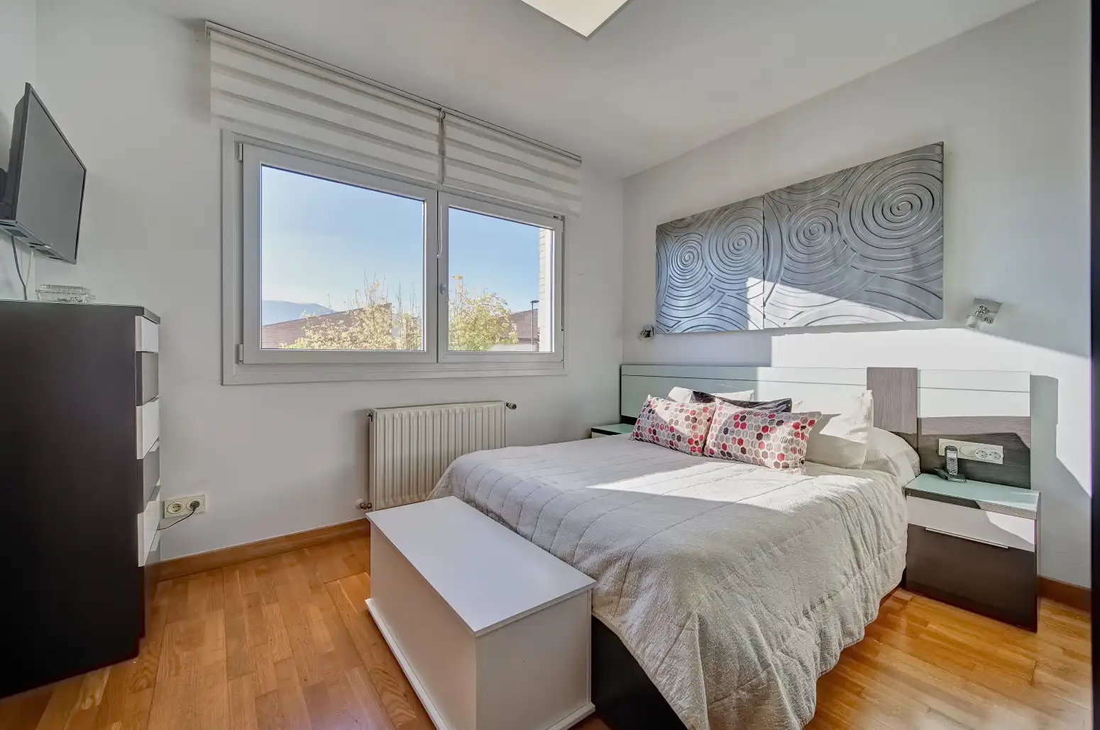 Bedroom of Detached homes for sale in Beriáin, Navarra