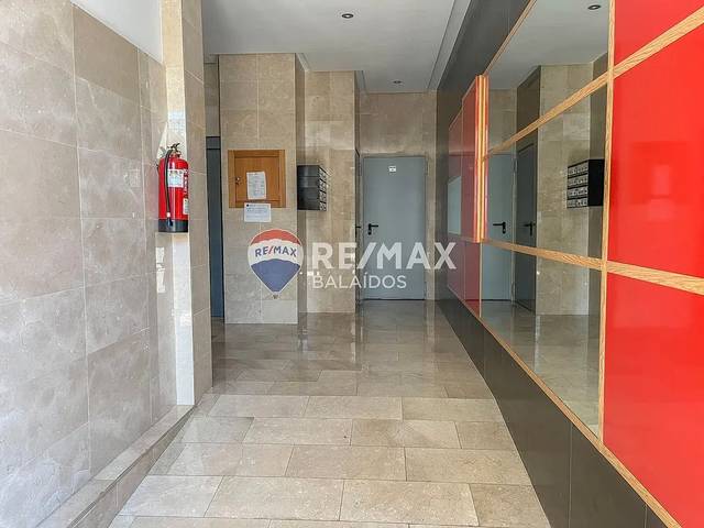 Piso en Venta en Rúa Doutor Martínez Rodríguez en As Neves