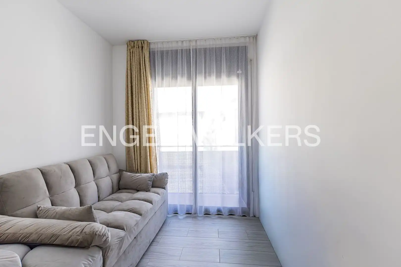 Terraza de Piso en venta en Vilanova i la Geltrú con Aire acondicionado, Calefacción y Trastero