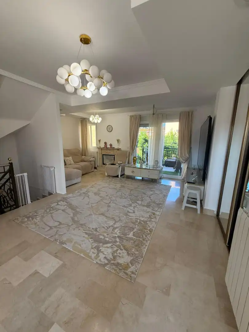Sala d'estar de Casa o xalet en venda en Sant Joan d'Alacant amb Aire condicionat, Calefacció i Jardí privat