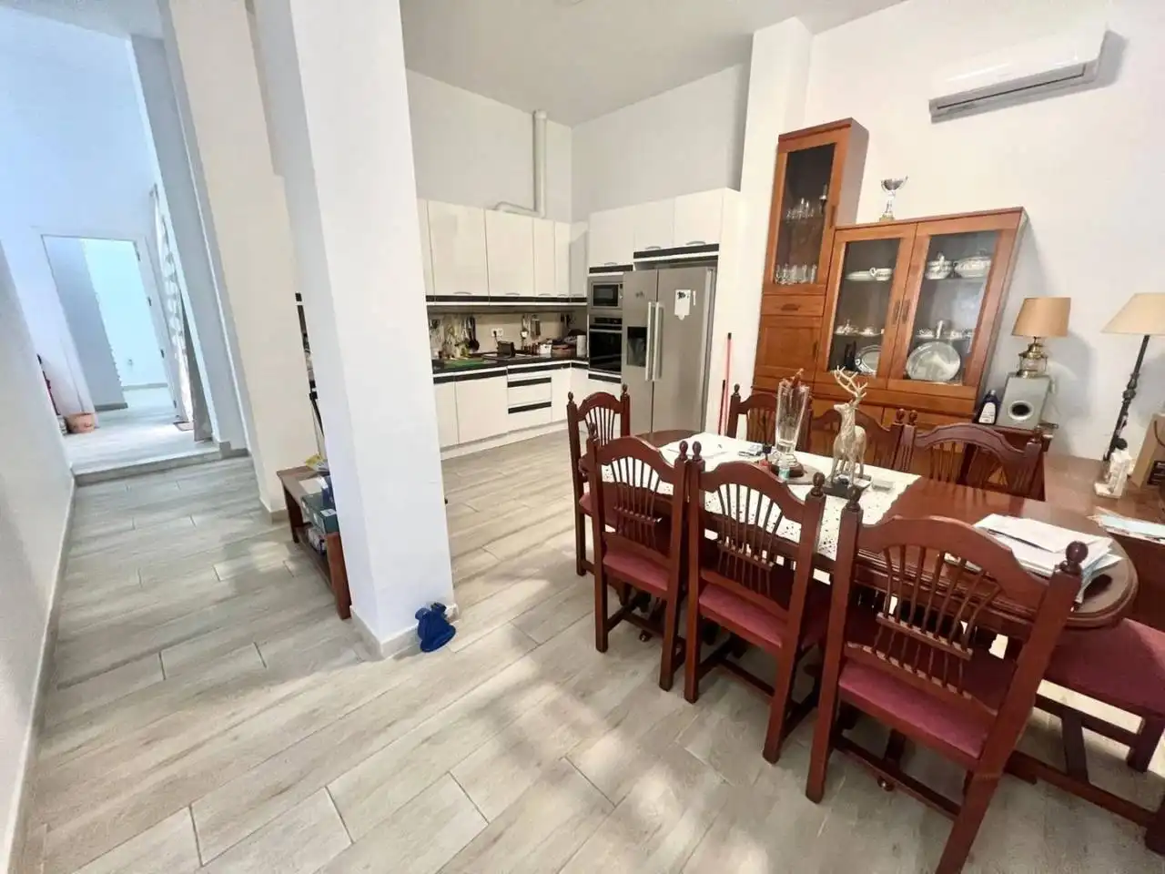 Kitchen of Flat for sale in Sevilla  with Air Conditioner