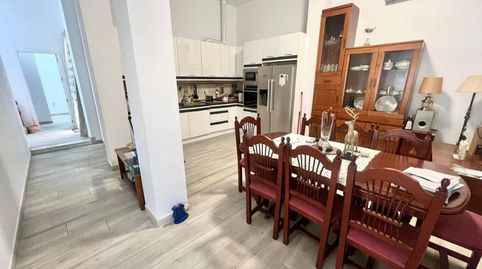Photo 5 of Flat for sale in Calle Pacheco y Núñez de Prado, Doctor Barraquer - G. Renfe - Policlínico, Sevilla Capital