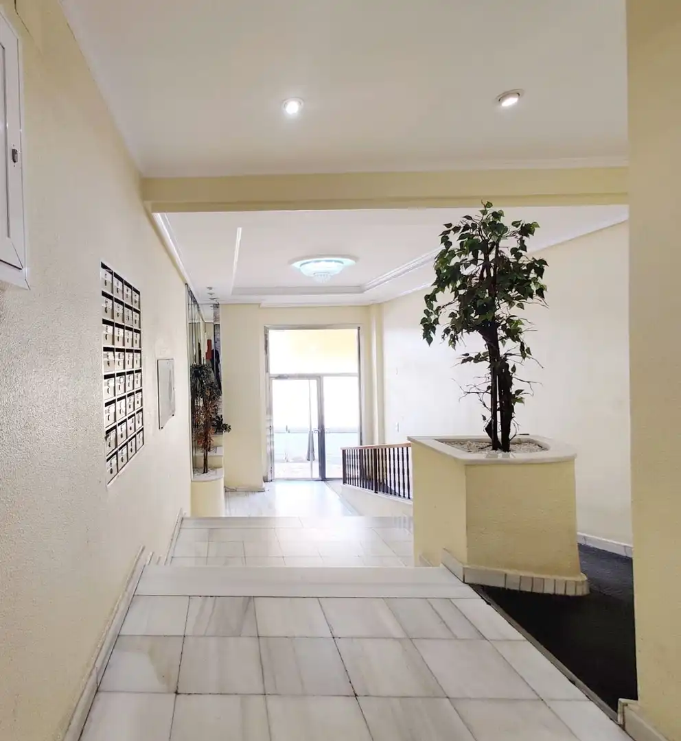 Ático en venta en Torrevieja con Terraza y Piscina comunitaria