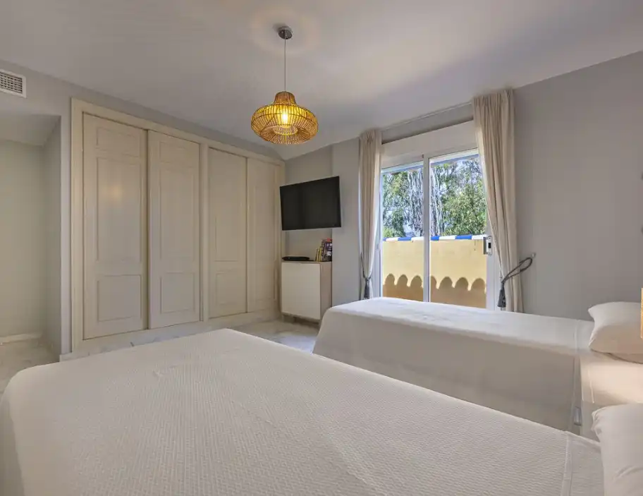 Wohnung mit Terrasse zum Verkauf in Río Real - Los Monteros, imagen 22