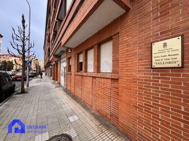 Local comercial en venda a Calle CALLE JOSE MARIA FERNANDEZ BUELTA
