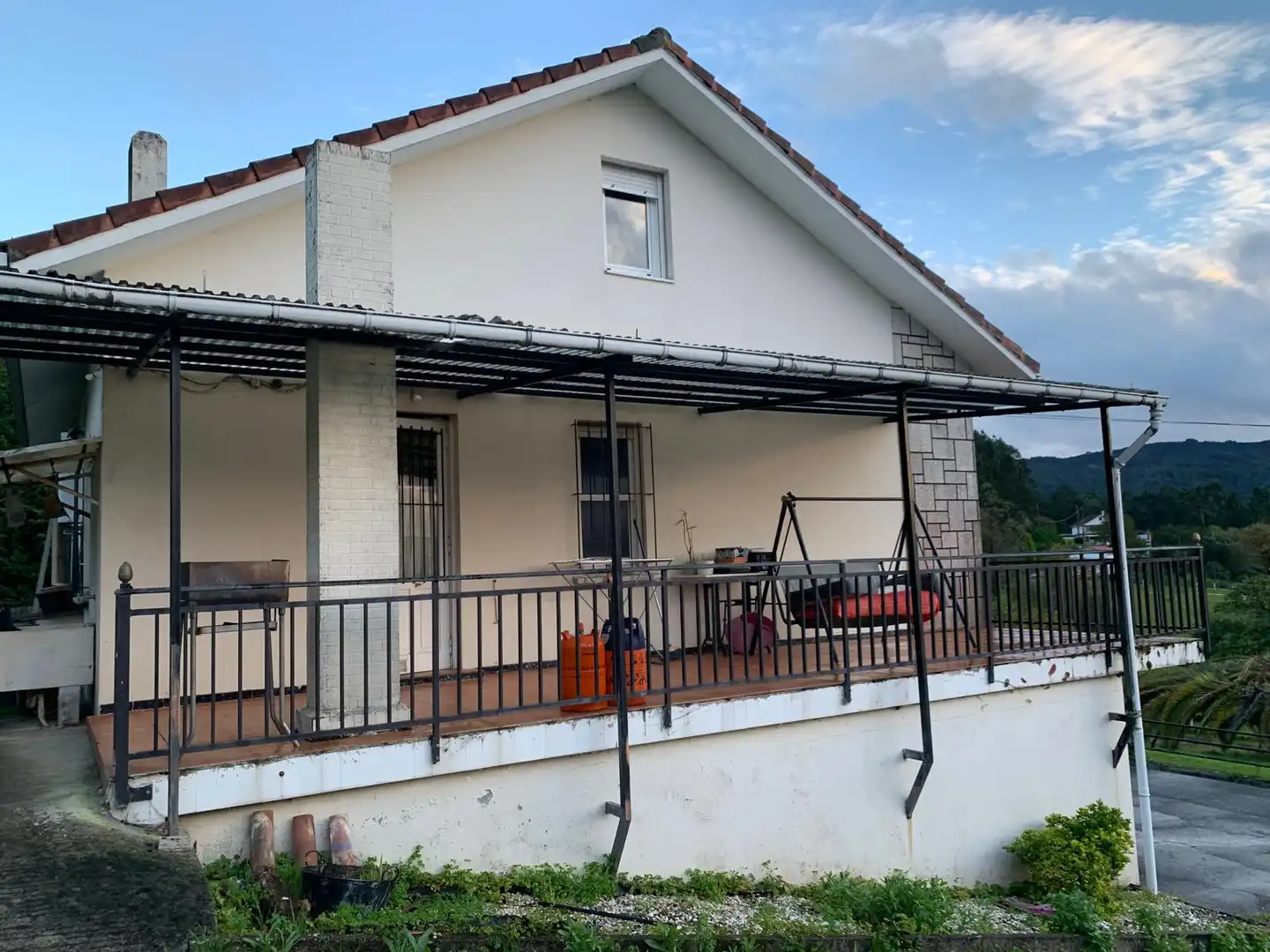 Vista exterior de Casa o chalet en venta en Neda con Calefacción, Jardín privado y Amueblado