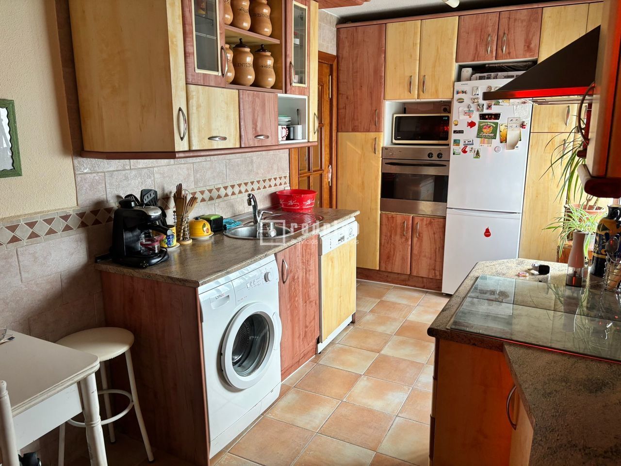 Kitchen of Flat for sale in Fuenlabrada  with Air Conditioner, Heating and Terrace