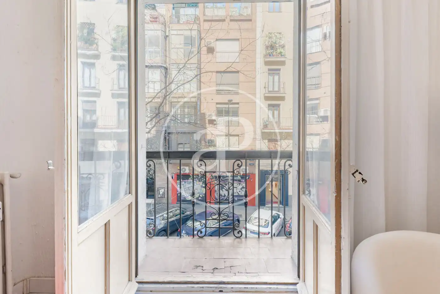 Vista exterior de Piso en venta en Madrid con Calefacción y Amueblado