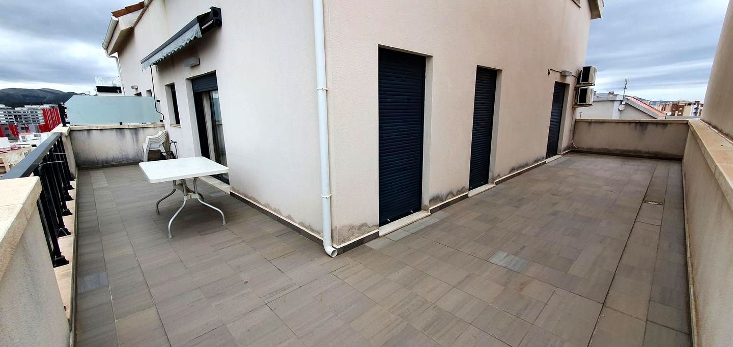 Terrasse von Dachboden zum verkauf in Gandia mit Klimaanlage, Terrasse und Schwimmbad