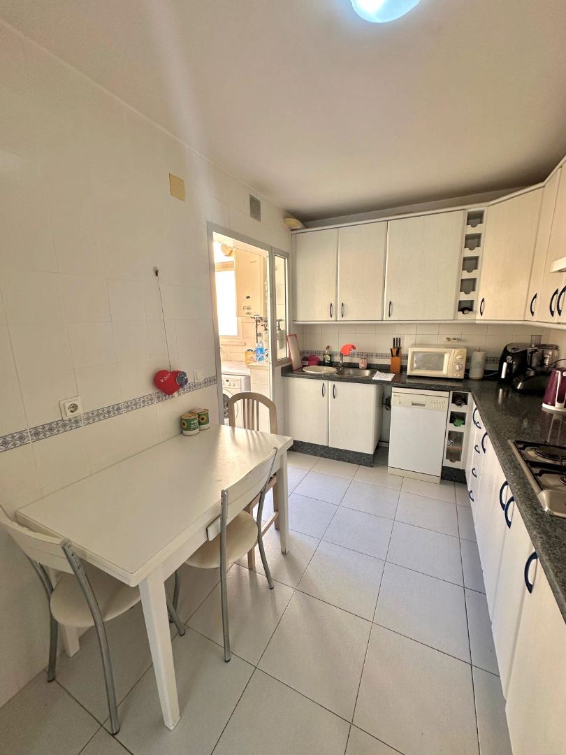 Kitchen of Flat for sale in Benalmádena  with Terrace, Storage room and Furnished