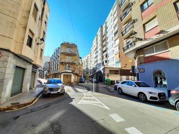 Oficina de lloguer a Casc Urbà