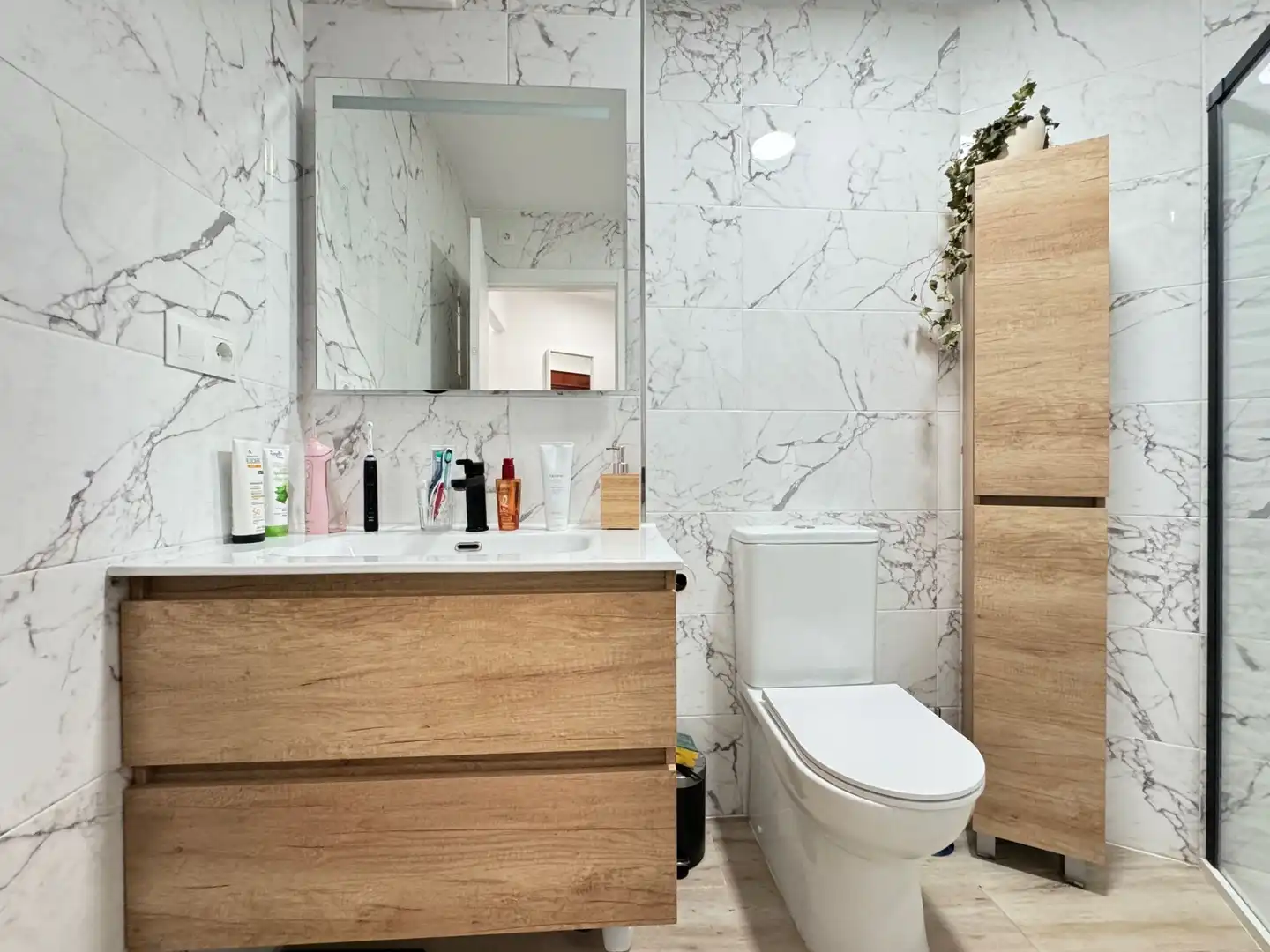 Badezimmer von Wohnung zum Verkauf in Torrox mit Klimaanlage, Terrasse und Möbliert