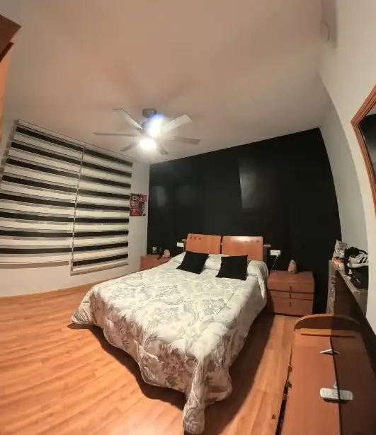 Habitación de Casa adosada en venta en Tàrrega con Aire acondicionado, Calefacción y Jardín privado