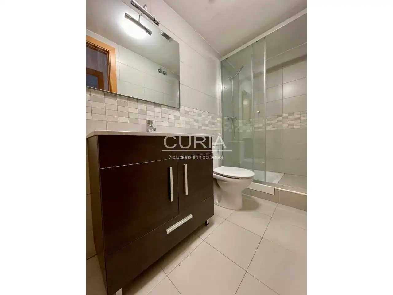 Bathroom of Apartments for rent in Sarroca de Lleida  with Air Conditioner, Heating and Furnished