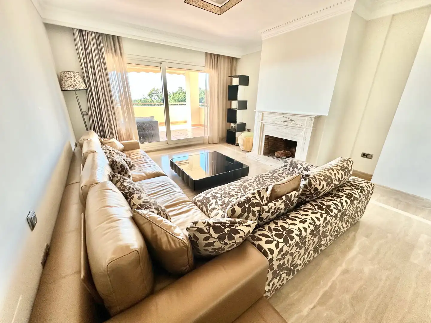 Apartamento con piscina en venta en Milla de Oro, imagen 7
