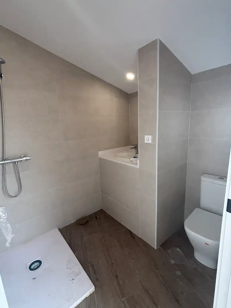 Baño de Dúplex en venta en Mataró con Aire acondicionado, Calefacción y Parquet