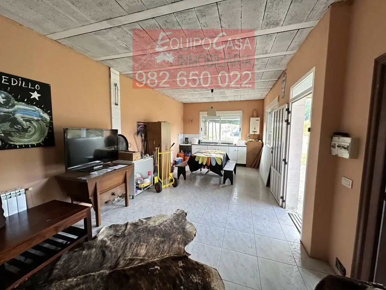 Sala de estar de Casa o chalet en venta en Lugo con Calefacción, Jardín privado y Amueblado