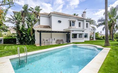 Garden of House or chalet for sale in Marbella  with Air Conditioner, Heating and Private garden