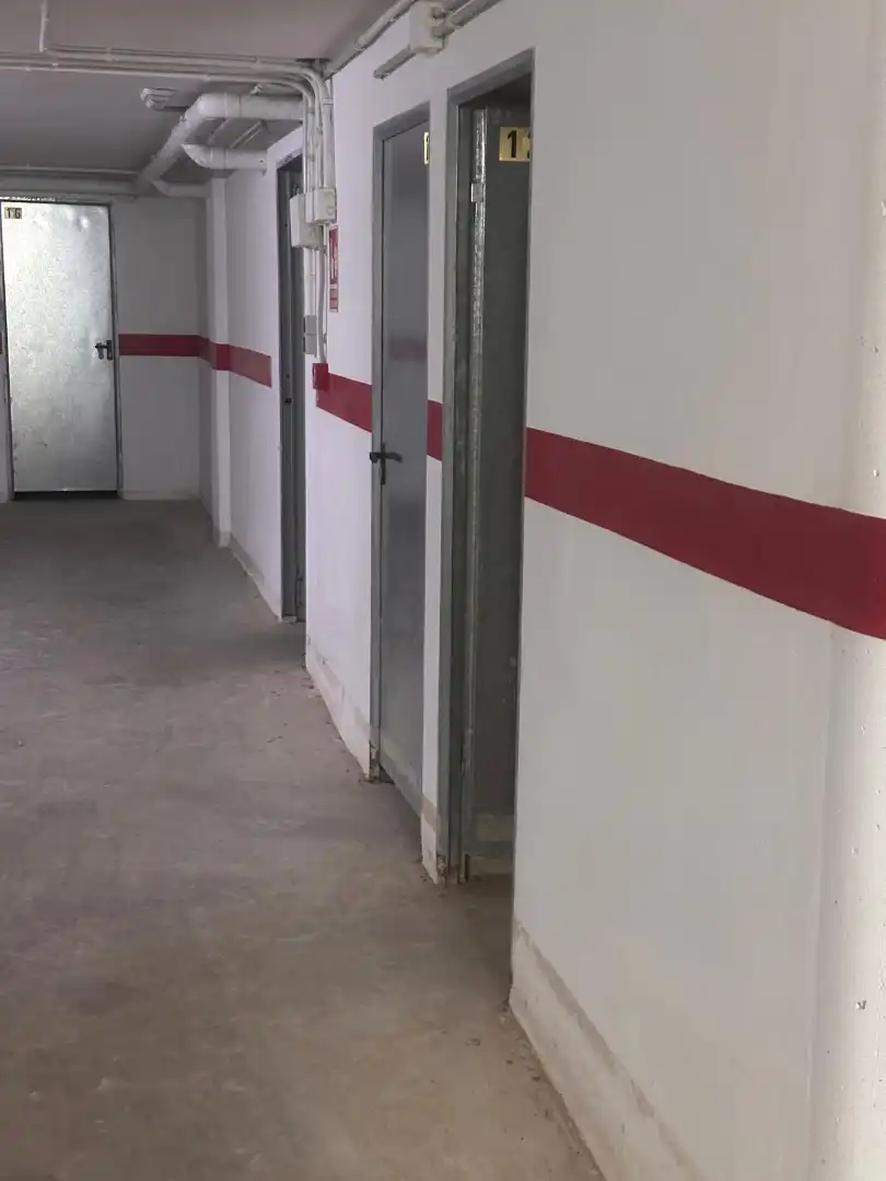 Individuel avec ascenseur à vendre à Carrer del Doctor Severo Ochoa 20, imagen 3