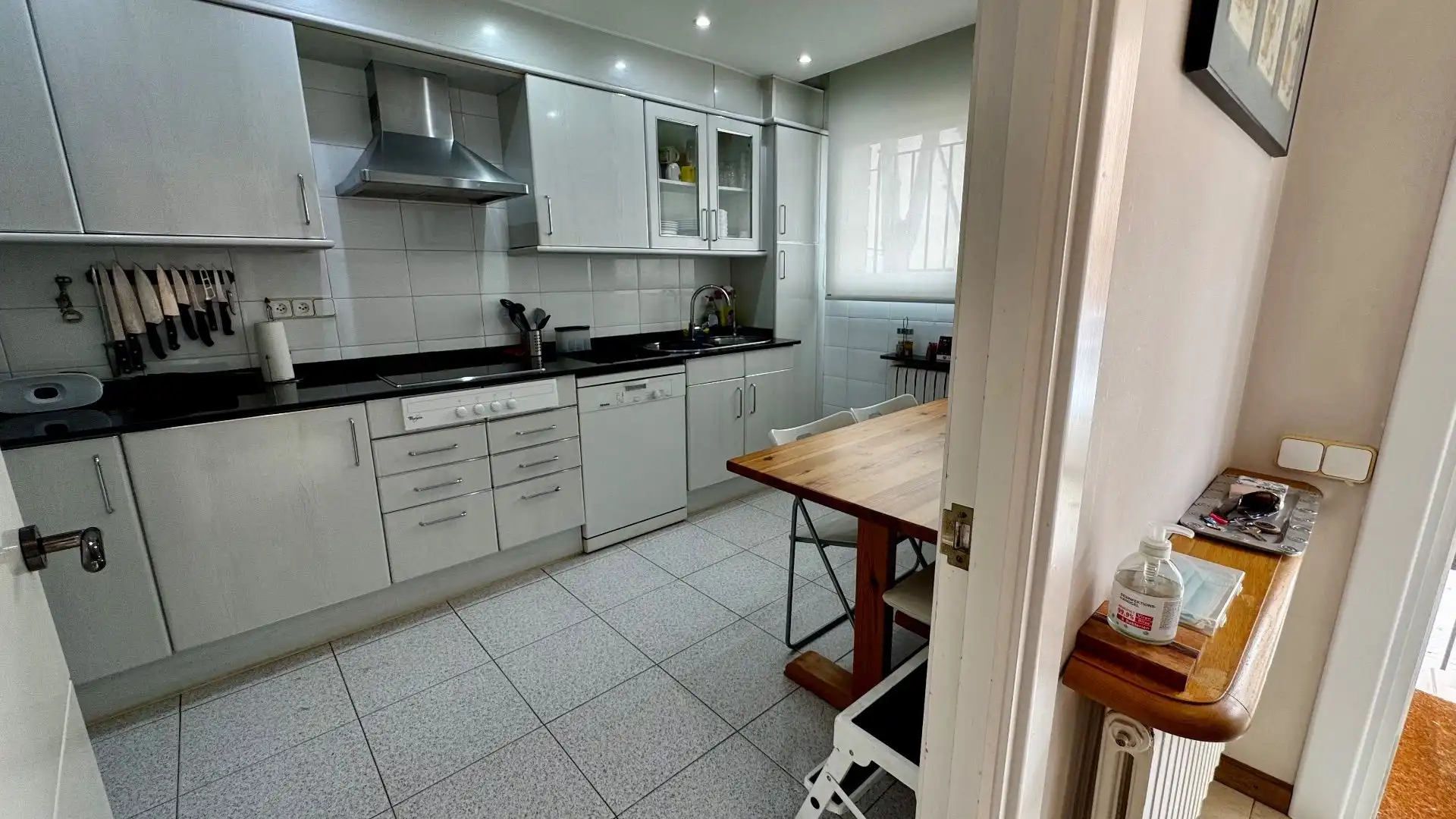 Cuina de Casa o xalet en venda en Palafrugell amb Aire condicionat, Calefacció i Jardí privat