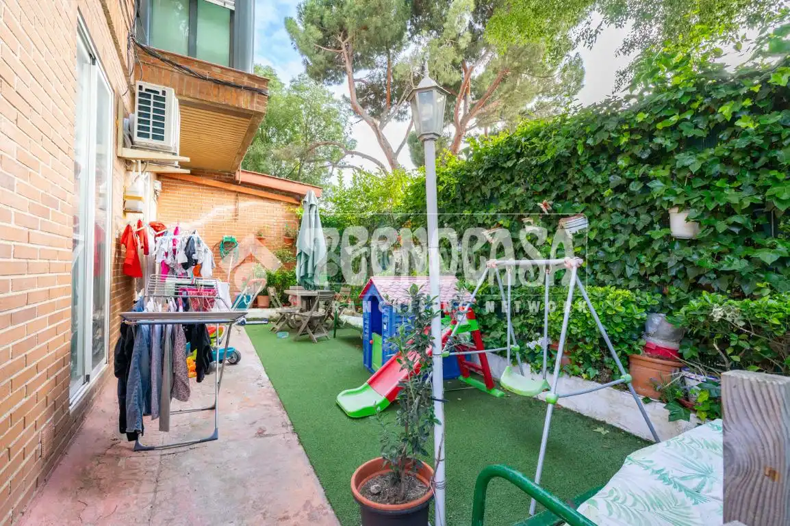 Jardín de Piso en venta en Coslada con Trastero