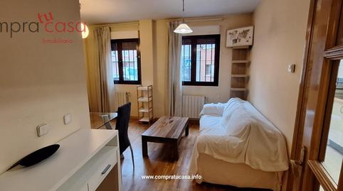 Foto 3 de Apartament de lloguer a Calle del Teniente Ochoa, Centro, Segovia