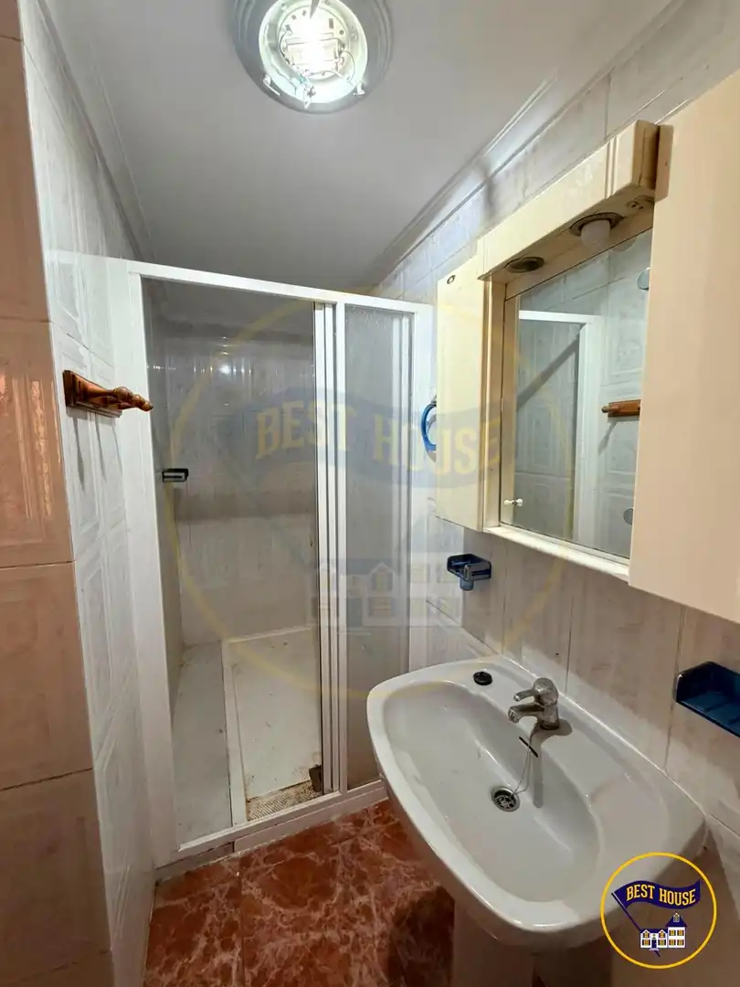 Bathroom of Houses for sale in Enguídanos  with Furnished and Balcony