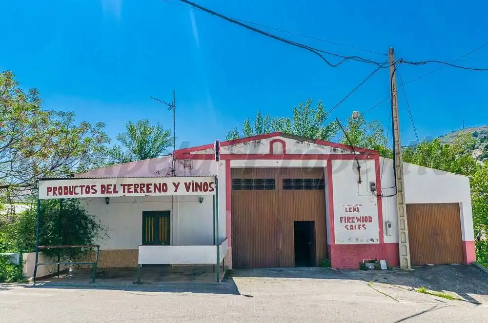 Vista exterior de Local en venda en Árchez