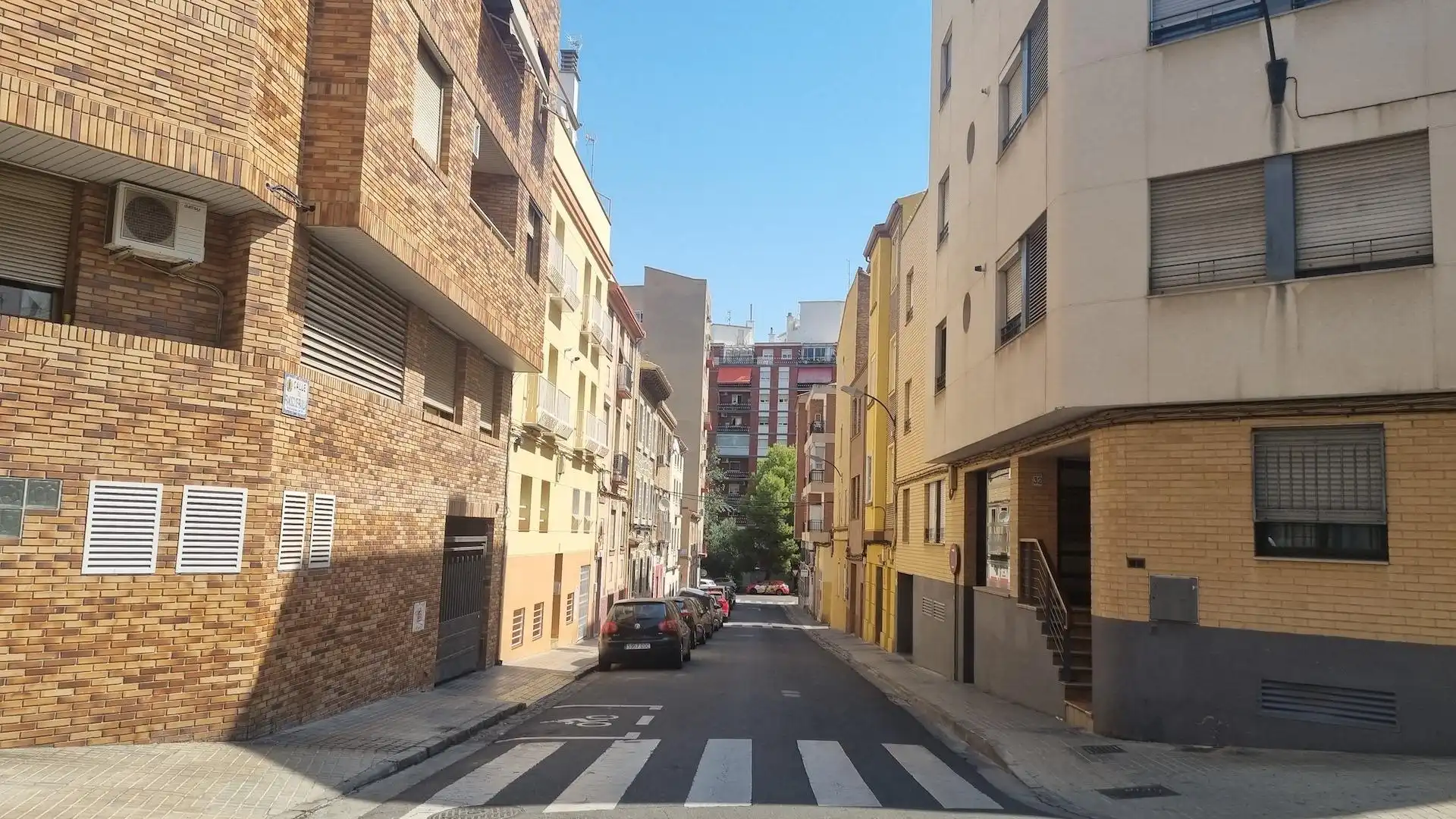 Außenansicht von Dachboden zum Verkauf in Zaragoza mit Heizung, Parkett und Terrasse