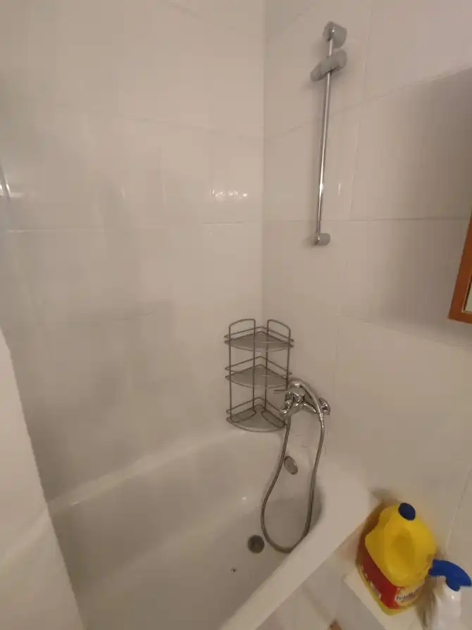 Bathroom of Flat for rent in Barcelona  with Air Conditioner, Furnished and Oven
